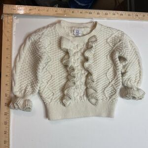 Gap Women's Cream and White Jumper